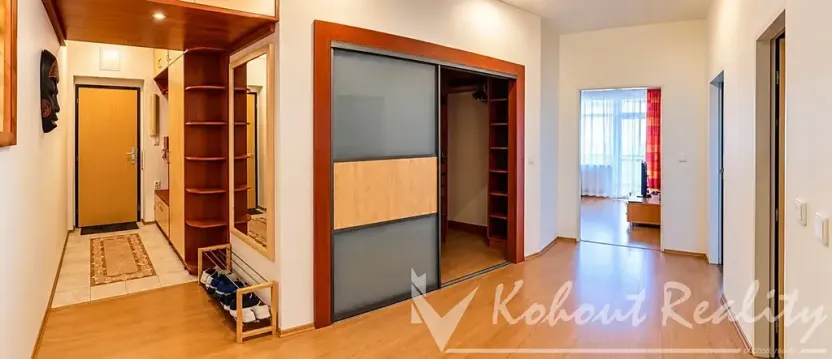 Pronájem bytu 2+kk, Praha - Hlubočepy, Trnkovo náměstí, 85 m2