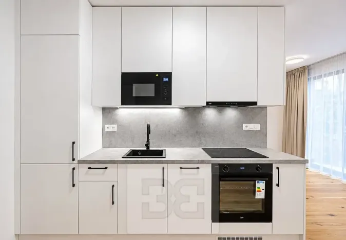 Prodej bytu 1+kk, Praha - Košíře, Starokošířská, 38 m2