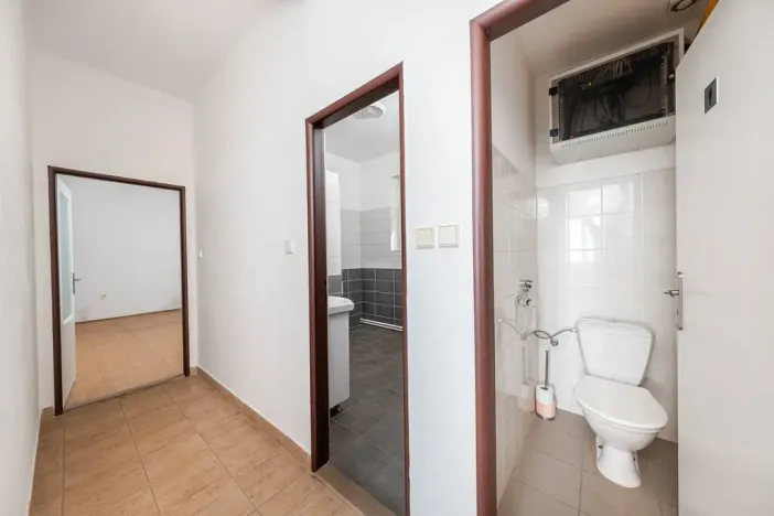 Pronájem skladu, Dolní Roveň - Horní Roveň, 3580 m2