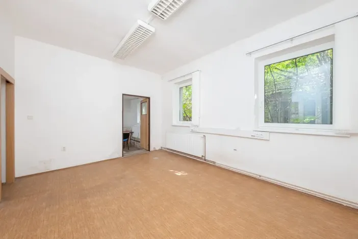 Pronájem skladu, Dolní Roveň - Horní Roveň, 3580 m2