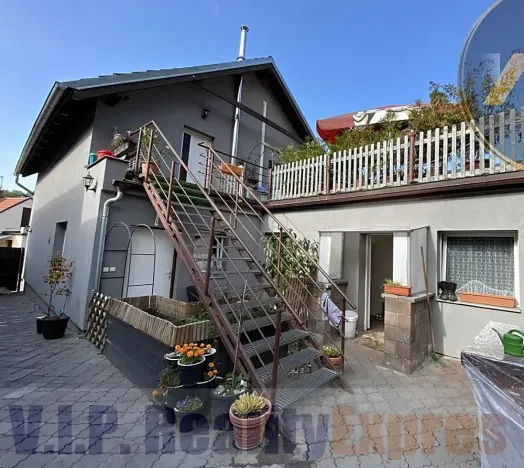 Prodej rodinného domu, Praha - Vinoř, V podskalí, 224 m2