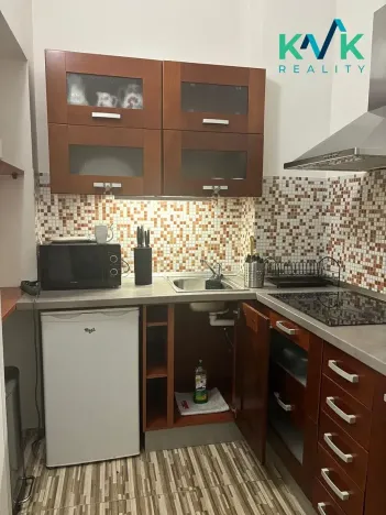 Pronájem bytu 2+kk, Karlovy Vary, Libušina, 47 m2
