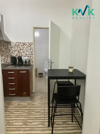 Pronájem bytu 2+kk, Karlovy Vary, Libušina, 47 m2