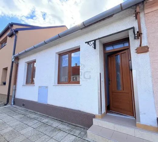 Pronájem rodinného domu, Moravský Krumlov, N. J. Návesníka, 131 m2