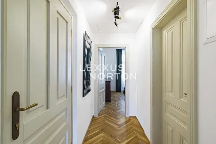 Pronájem bytu 2+kk, Praha - Nové Město, Nekázanka, 50 m2