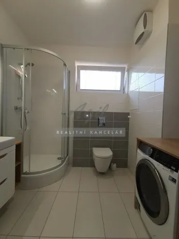 Pronájem bytu 1+kk, Šlapanice, 38 m2