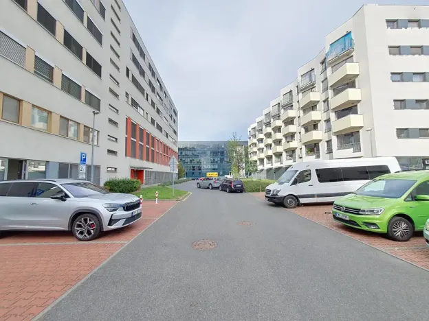 Pronájem obchodního prostoru, Praha - Modřany, Pískařská, 50 m2