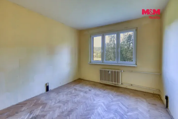 Prodej bytu 2+1, Rotava, Sídliště, 58 m2