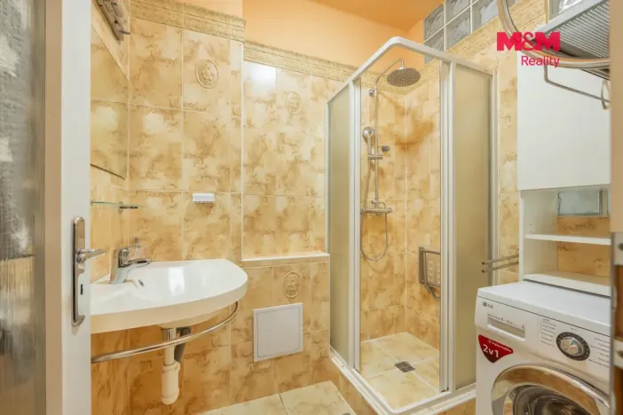 Prodej bytu 3+1, Kladno, Kordačova, 71 m2