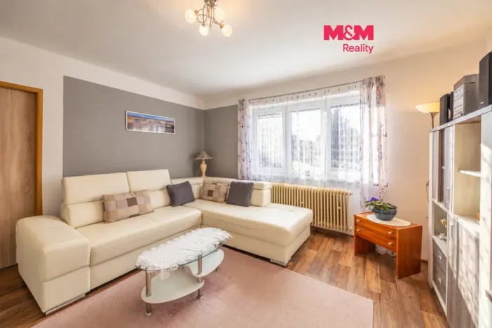 Prodej bytu 3+1, Nýrsko, Československých legií, 71 m2
