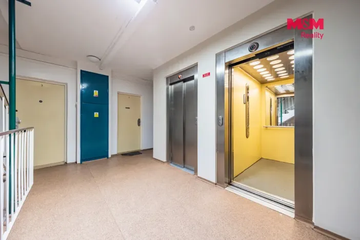 Pronájem bytu 1+1, Praha - Záběhlice, Bramboříková, 34 m2