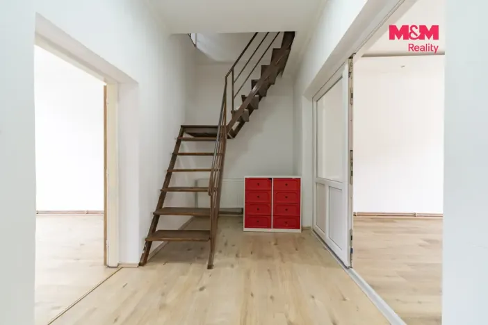 Pronájem bytu 4+1, Cheb, Svobody, 128 m2