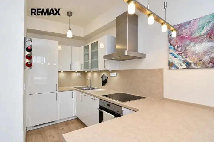 Pronájem bytu 2+kk, Praha - Hlubočepy, Miloše Havla, 44 m2