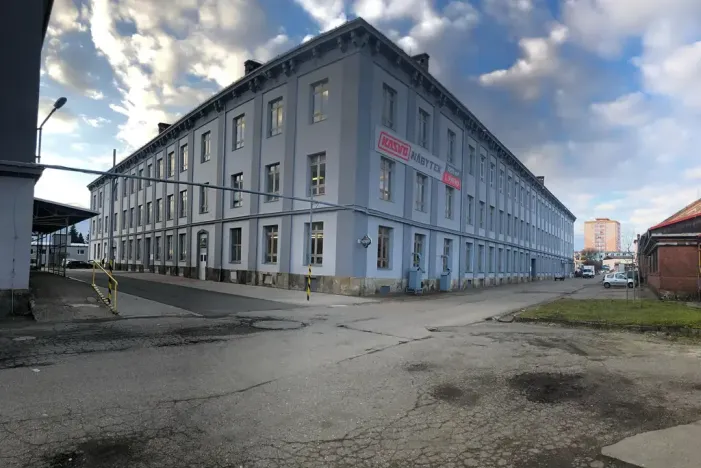 Pronájem obchodního prostoru, Šternberk, Nádražní, 334 m2