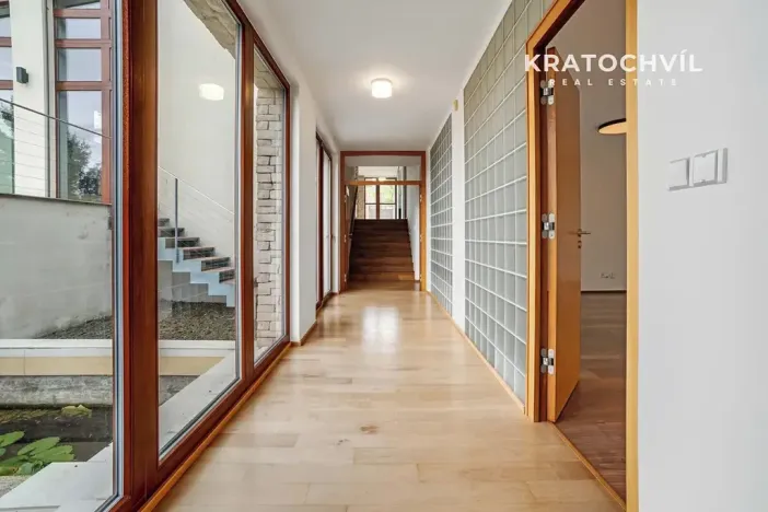 Prodej rodinného domu, Praha - Velká Chuchle, U bažantnice, 674 m2