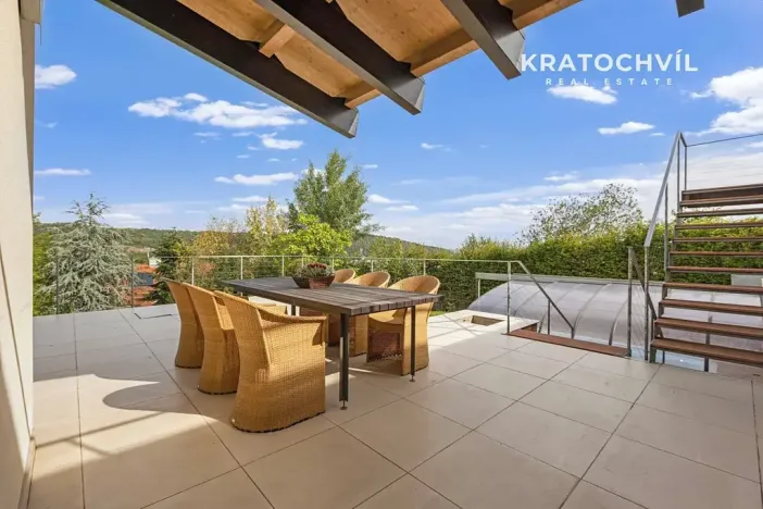 Prodej rodinného domu, Praha - Velká Chuchle, U bažantnice, 674 m2