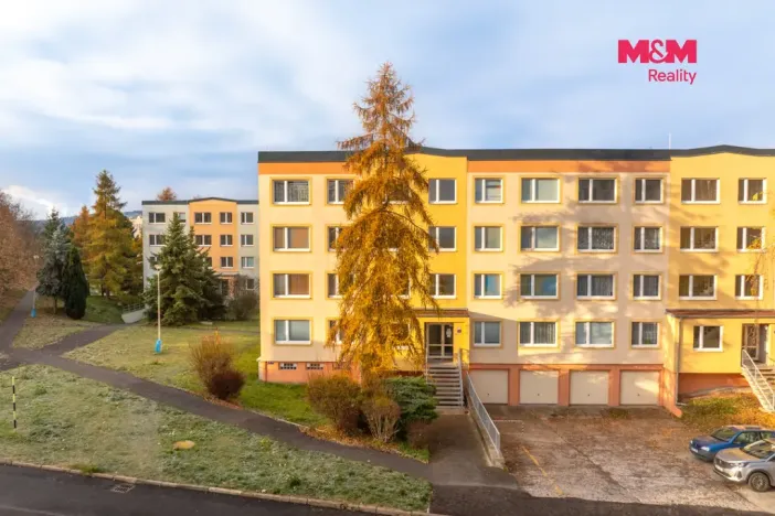 Prodej bytu 2+1, Teplice - Trnovany, V závětří, 83 m2