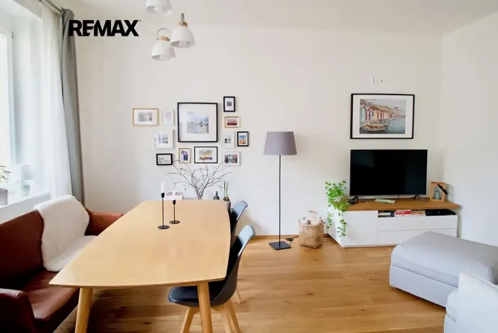 Pronájem bytu 2+kk, Praha - Strašnice, Kralická, 63 m2