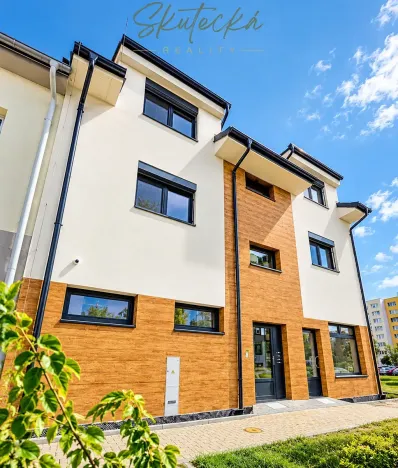 Pronájem bytu 3+kk, Hodonín, 66 m2