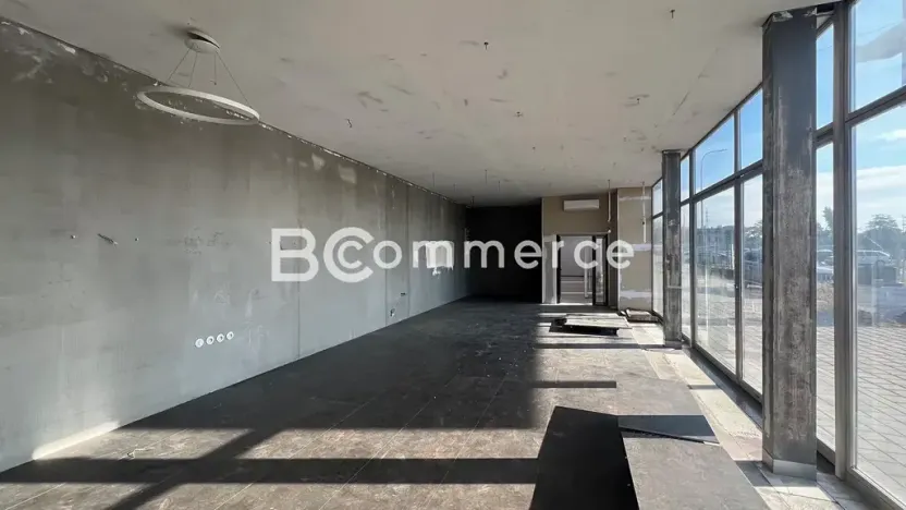 Pronájem obchodního prostoru, Brno, 473 m2