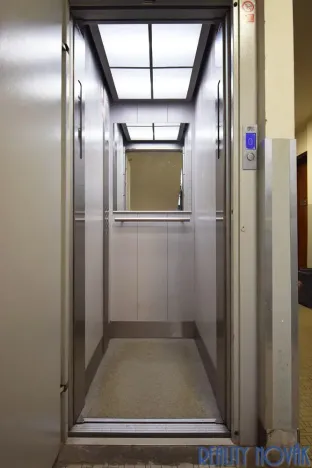 Pronájem bytu 3+kk, Praha - Holešovice, Janovského, 86 m2