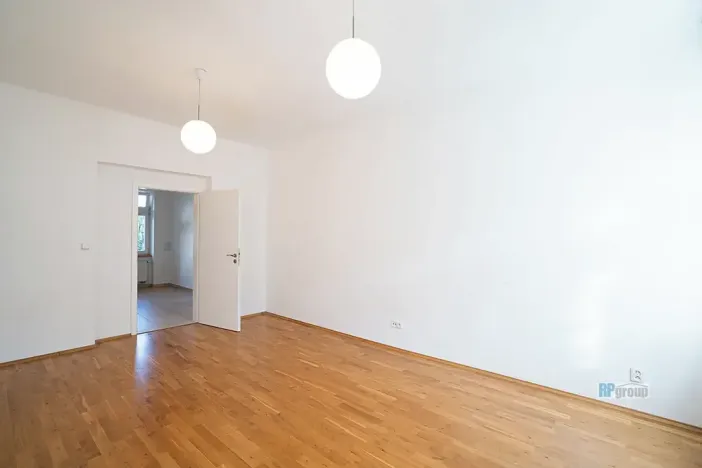 Pronájem bytu 2+1, Praha - Žižkov, Štítného, 73 m2