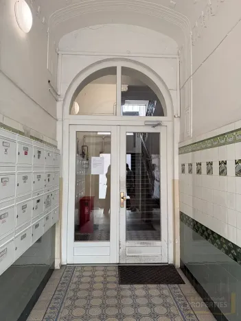 Prodej bytu 2+1, Praha - Libeň, Sokolovská, 110 m2