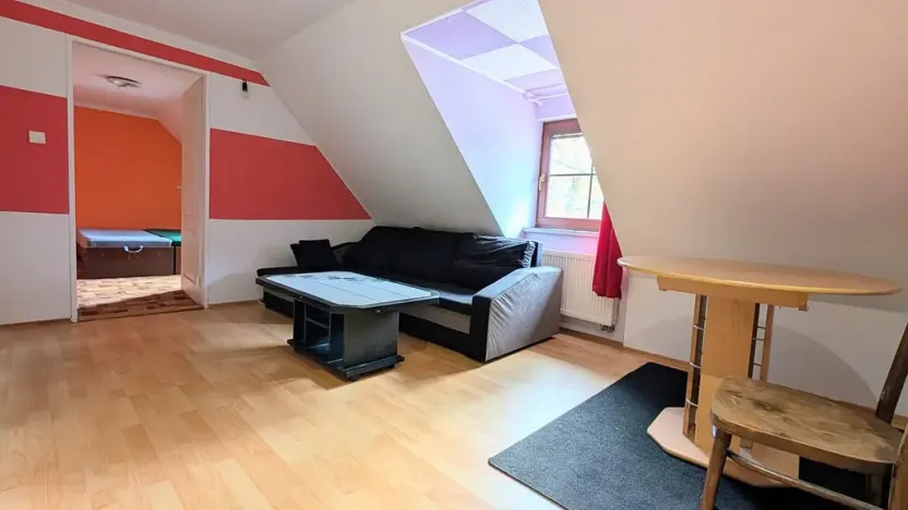 Pronájem bytu 2+1, Beroun - Beroun-Jarov, 40 m2