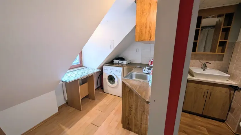 Pronájem bytu 2+1, Beroun - Beroun-Jarov, 40 m2