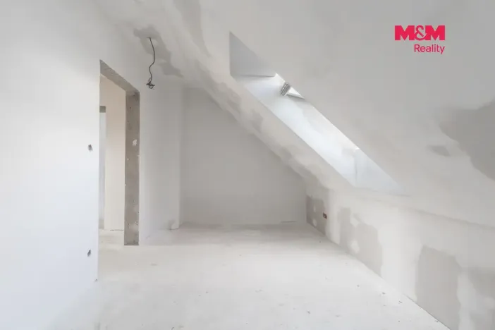 Prodej rodinného domu, Ostrava - Radvanice, Na Ostří, 180 m2