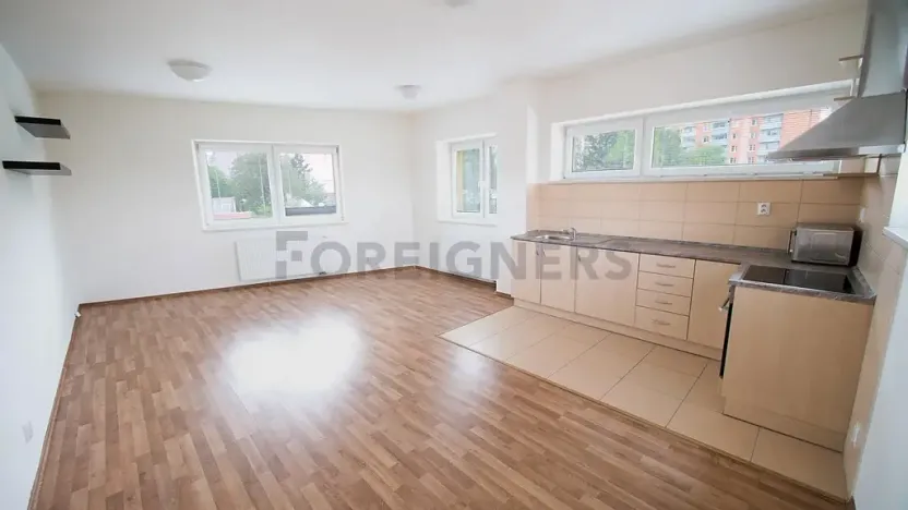 Pronájem bytu 1+kk, Brno, Jemelkova, 36 m2