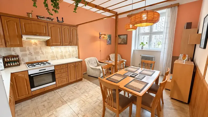 Prodej bytu 3+kk, Praha - Holešovice, Šternberkova, 100 m2