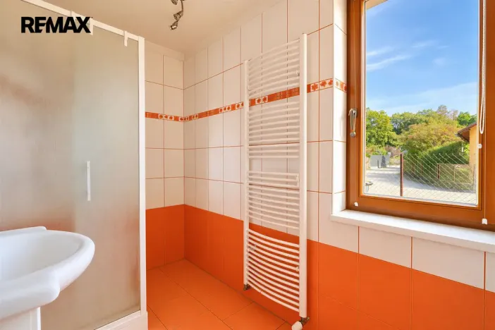 Prodej rodinného domu, Rybitví, Jiráskova, 155 m2