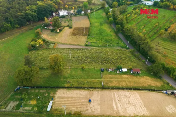 Prodej zahrady, Roudnice nad Labem, 3800 m2
