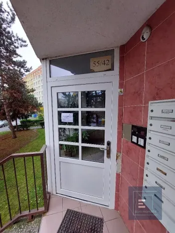 Pronájem bytu 2+kk, Most, Kpt. Jaroše, 35 m2
