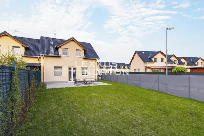 Pronájem rodinného domu, Postřižín, Kozomínská, 130 m2