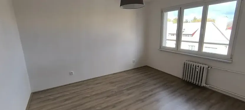 Pronájem bytu 2+1, Cheb, Jungmannova, 56 m2