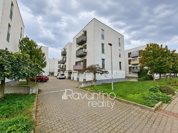 Pronájem bytu 1+kk, Brno, Vomáčkova, 36 m2