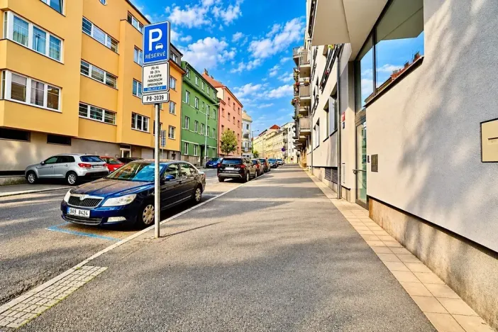 Pronájem bytu 3+kk, Praha - Libeň, V zahradách, 88 m2