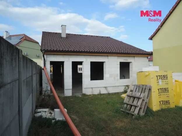 Prodej pozemku pro bydlení, Šatov, 841 m2