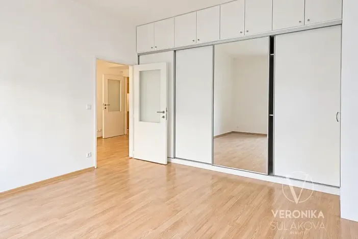 Prodej bytu 2+kk, Praha - Nusle, Kloboučnická, 50 m2