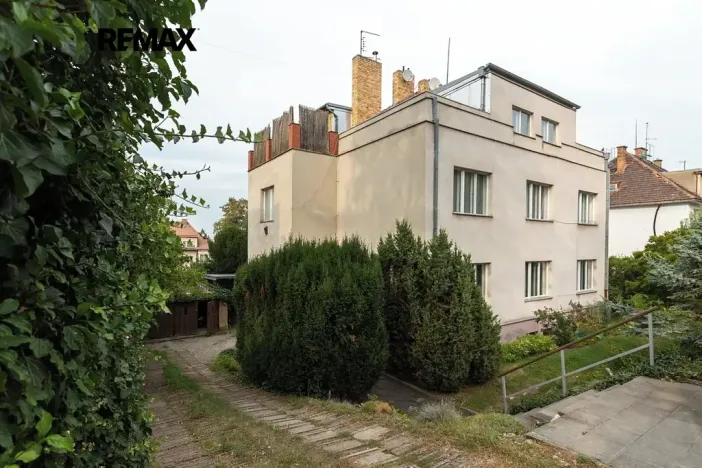 Pronájem bytu 2+kk, Praha - Střešovice, Střešovická, 65 m2