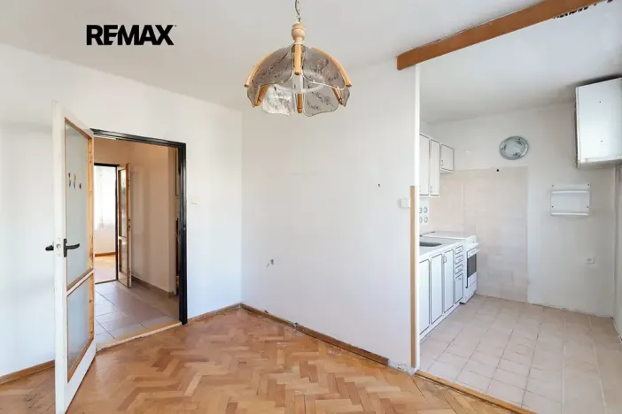 Prodej bytu 4+1, Praha - Záběhlice, Hrusická, 71 m2