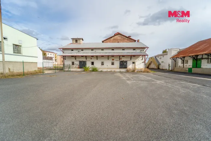 Prodej komerčního pozemku, Podbořany, 10982 m2