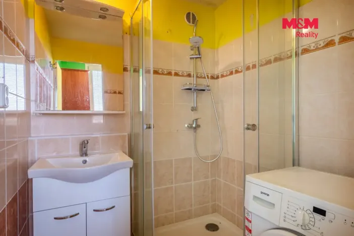 Pronájem bytu 3+1, Český Krumlov - Plešivec, Sídliště Plešivec, 73 m2