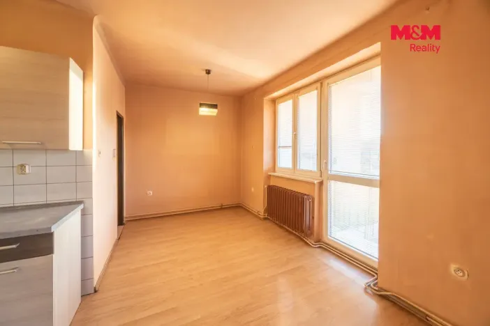Prodej bytu 3+1, Nýrsko, Klatovská, 88 m2
