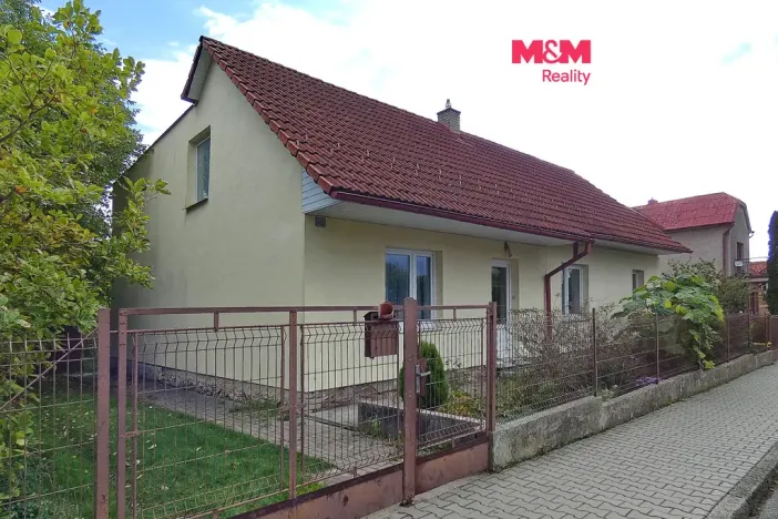 Pronájem rodinného domu, Třemošnice, Internátní, 101 m2