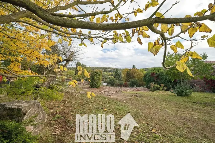 Prodej pozemku pro bydlení, Praha - Lipence, U žlábku, 700 m2
