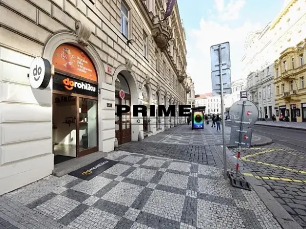 Pronájem obchodního prostoru, Praha - Nové Město, Lazarská, 50 m2