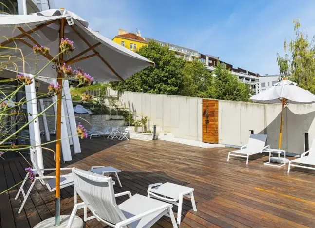 Pronájem bytu 2+kk, Praha - Smíchov, 77 m2